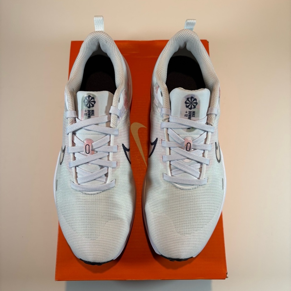 Nike White and Pink Athletic Shoes - Picture 4 of 7